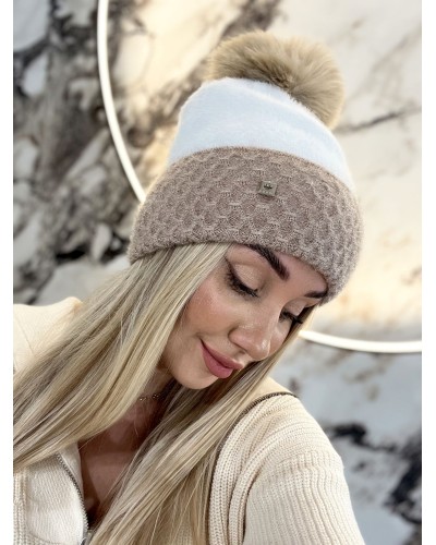 Czapka z pomponem By o la la...! śmietankowa z beżem