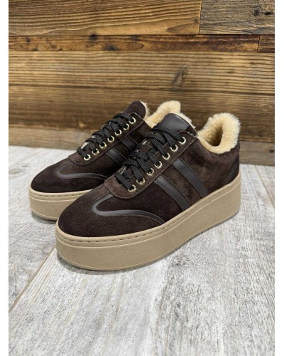 Sneakersy z futerkiem By o la la...! chocomus z beżem