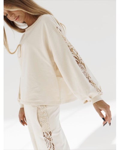 Komplet dresowy z koronkowym lampasem By o la la...! beżowy