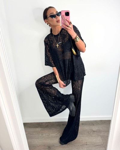 T-shirt koronkowy La Milla czarny