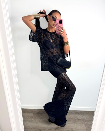 T-shirt koronkowy La Milla czarny