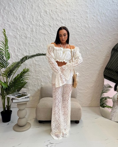 Krótka koronkowa hiszpanka La Milla biała