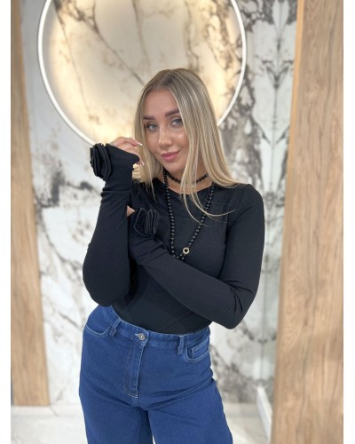 Basic prążkowany z różą na rękawie By o la la...! czarny