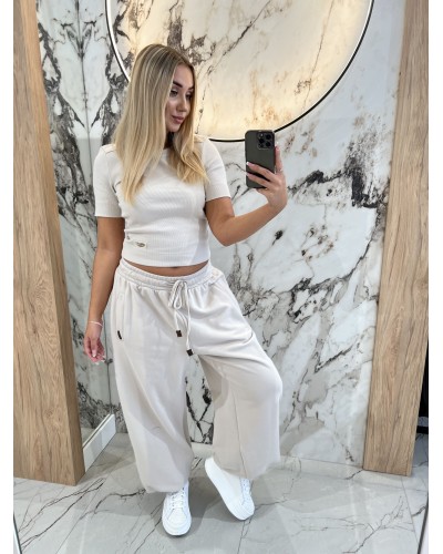 Top krótki serduszko By o la la...! beżowy