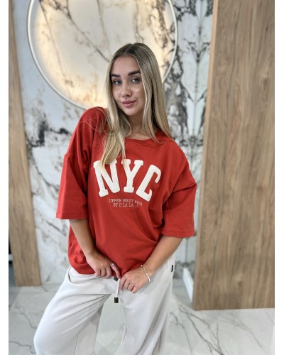 T-shirt NYC By o la la...! terracotta z beżem