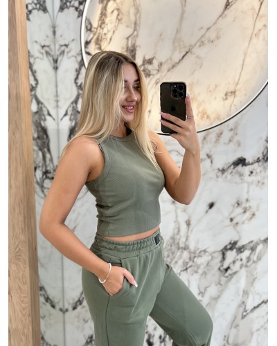 Krótka bokserka prążkowana By o la la...! matcha