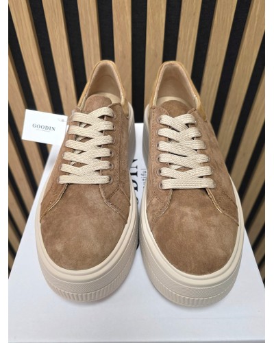 Sneakersy zamszowe kamelowe z beżem