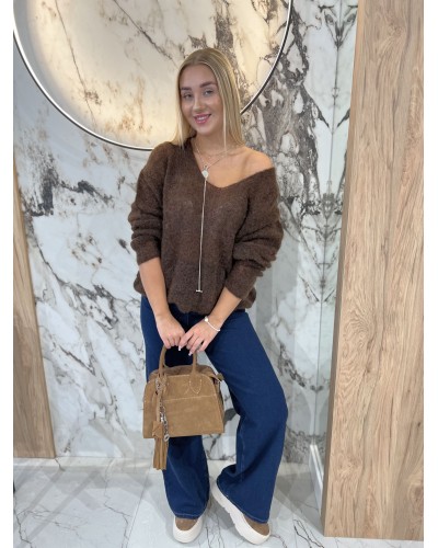 Sweter w szpic By o la la...! chocomus