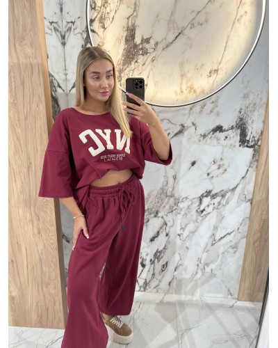 T-shirt NYC By o la la...! merlot z beżowym