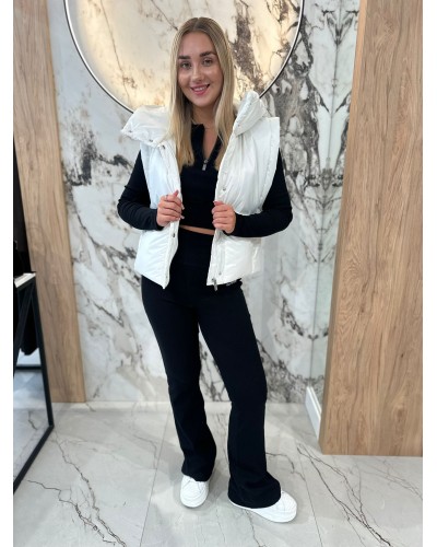 Kamizelka pudełkowa z kapturem By o la la...! śmietankowa