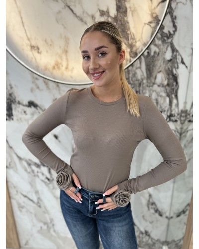 Basic prążkowany z różą na rękawie By o la la...! stone