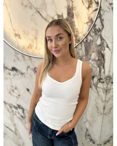 Bokserka w szpic By o la la...! śmietankowa