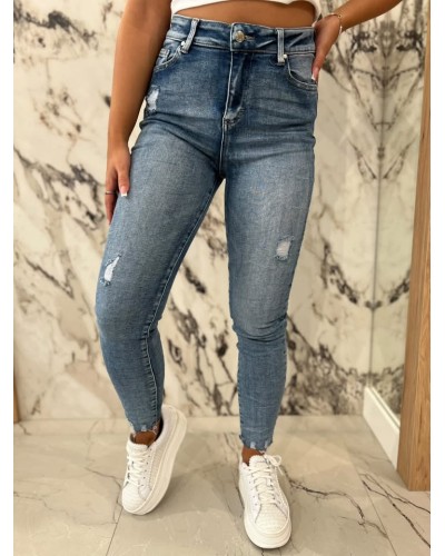 Spodnie jeansowe gnieciuchy z przetarciami By o la la...!