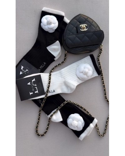 Skarpetki z różą La Milla śmietanowe z czernią