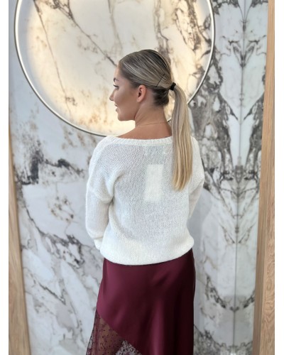 Sweter w szpic z bufiastym rękawem By o la la...! śmietankowy