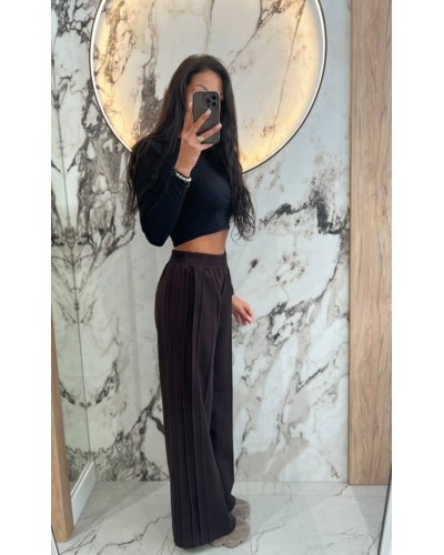 Spodnie z plisowanym bokiem La Milla czekoladowe