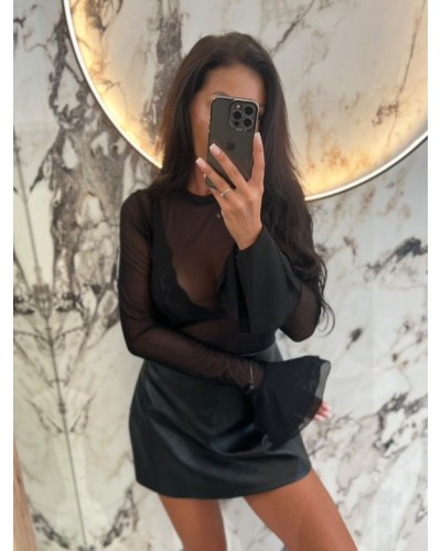 Siateczkowa bluzka dzwoneczek La Milla czarna