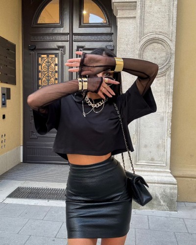 T-shirt krótki z siateczkowym rękawem La Milla czarny