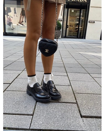 Skarpetki z różą La Milla śmietanowe z czernią