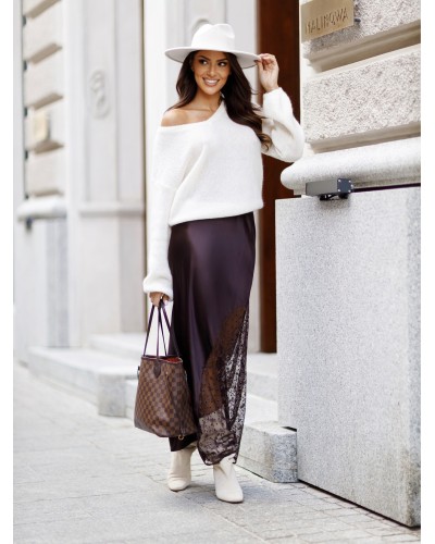 Sweter w szpic z bufiastym rękawem By o la la...! śmietankowy