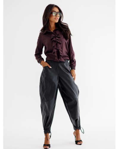 Spodnie z ekoskóry z wiązaną nogawką By o la la...! czarne