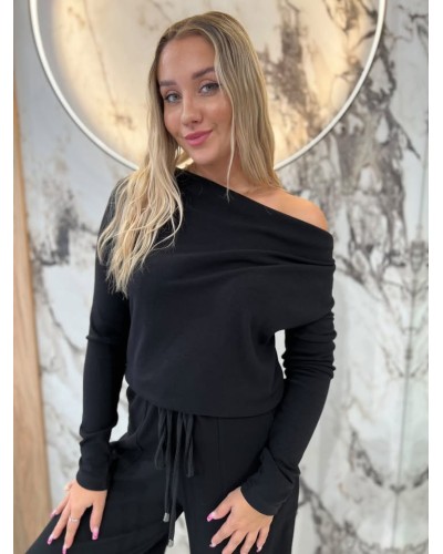 Kombinezon z falą na dekolcie By o la la...! czarny