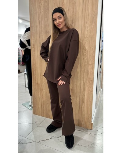 Komplet prążkowany SEMPRE czekoladowy