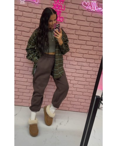 Spodnie dresowe ocieplane La Milla czekoladowe