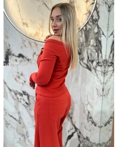 Basic prążkowany z dekoltem w łódkę By o la la...! terracotta