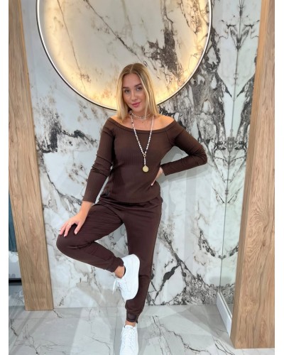 Basic prążkowany z dekoltem w łódkę By o la la...! chocomus