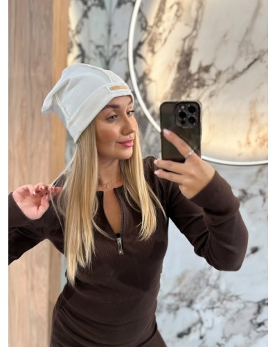 Czapka By o la la...! śmietankowa