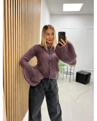 Sweter moherowy z guzikami czekoladowy