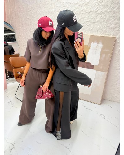 Spodnie materiałowe z siateczkowym lampasem La Milla czarne