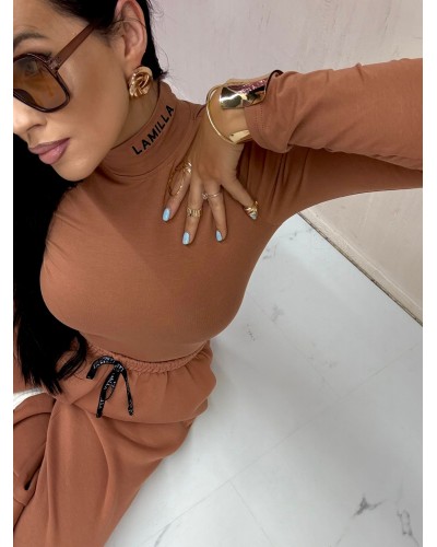 Golf body z logo La Milla mocca