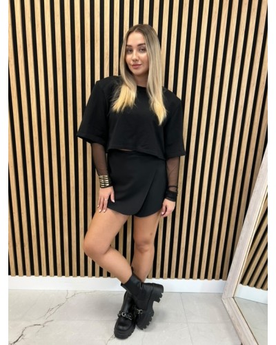 Spódniczko-spodenki z różyczką La Milla czarne