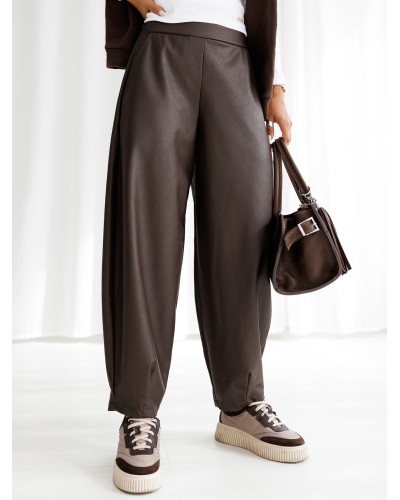 Spodnie banany z ekoskóry By o la la...! chocomus