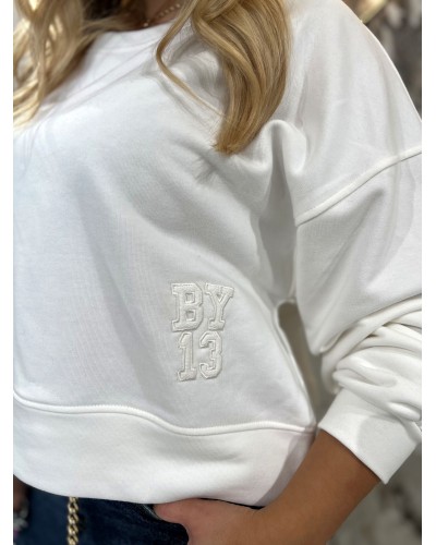 Bluza z haftem By o la la...! śmietankowa