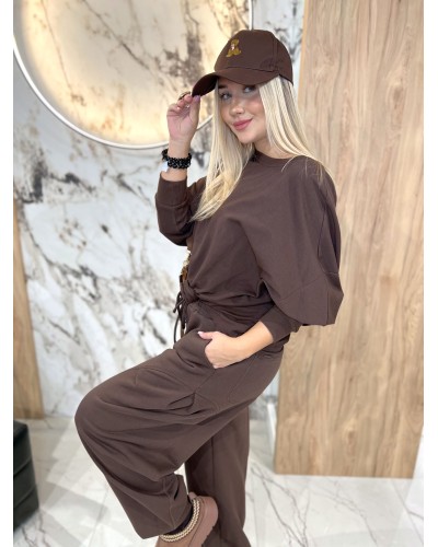 Spodnie dresowe z zakładką na nogawce By o la la...! chocomuss