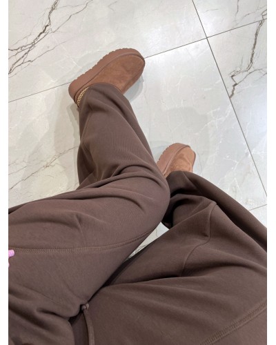 Spodnie dresowe z zakładką na nogawce By o la la...! chocomuss