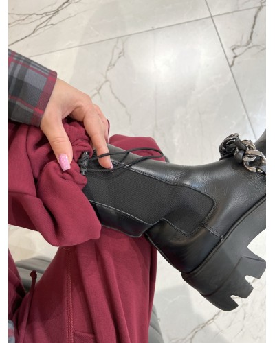 Spodnie dresowe z zakładką na nogawce By o la la...! merlot