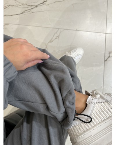 Spodnie dresowe z zakładką na nogawce By o la la...! grafitowe